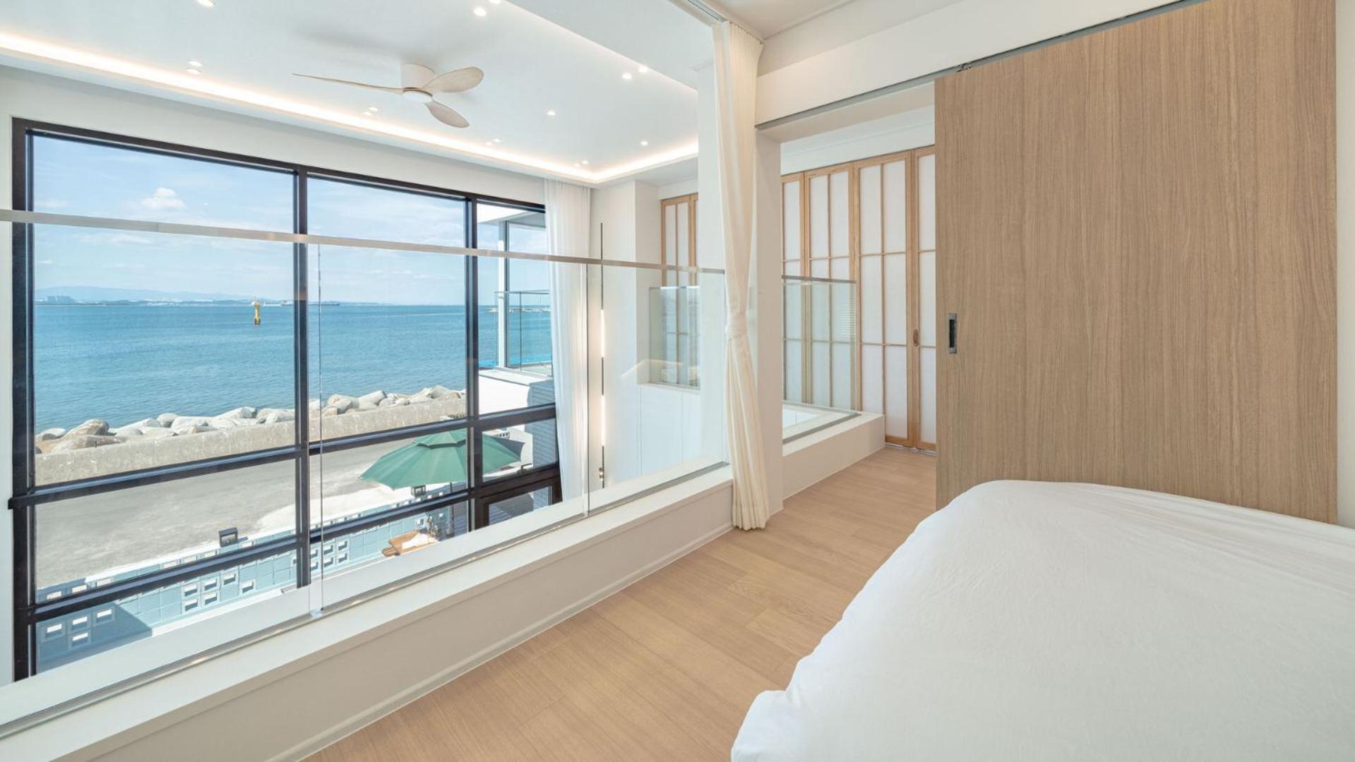 Pohang Imgok601 Dokchae Oceanview Pension Room photo