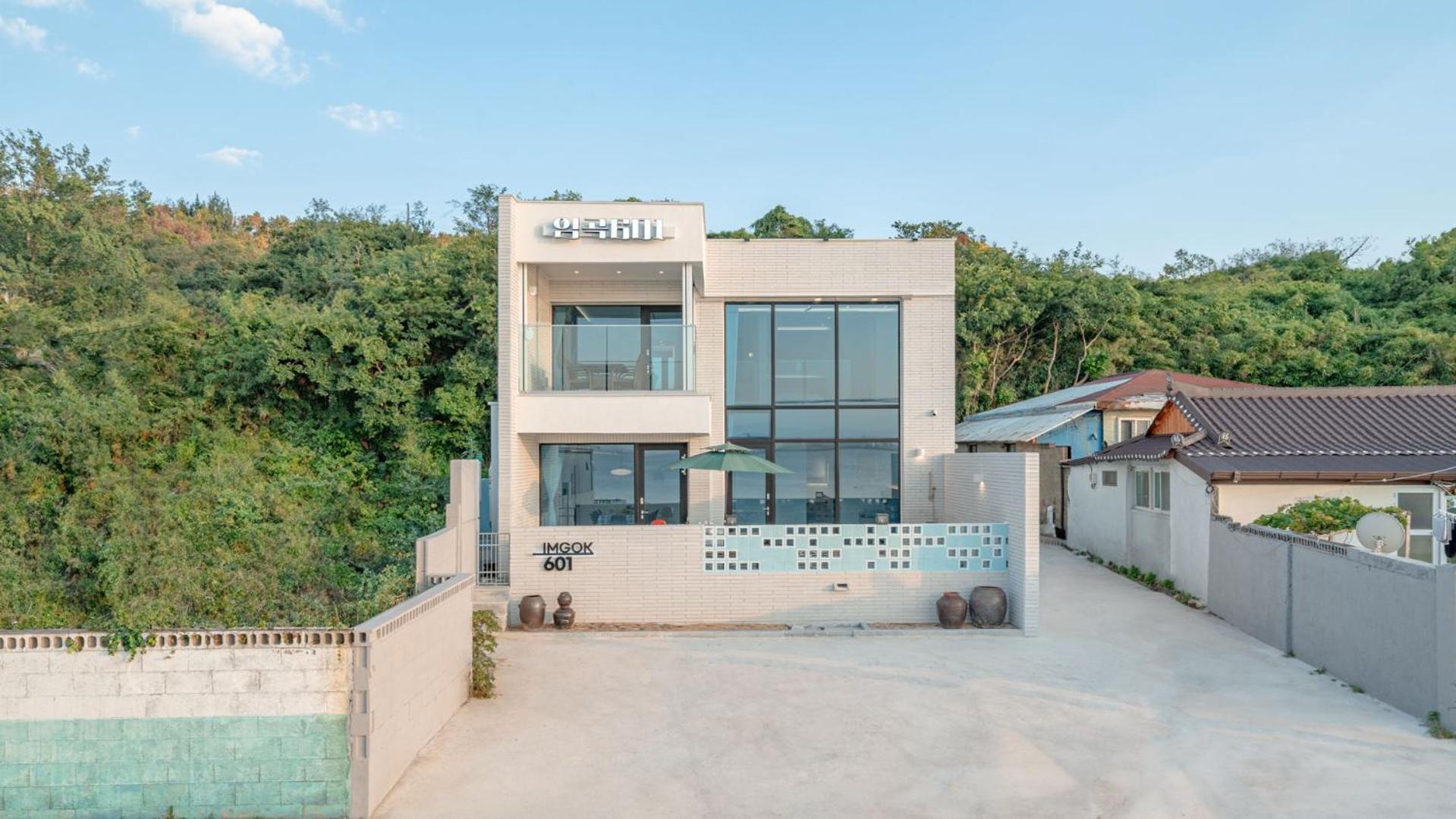 Pohang Imgok601 Dokchae Oceanview Pension Exterior photo